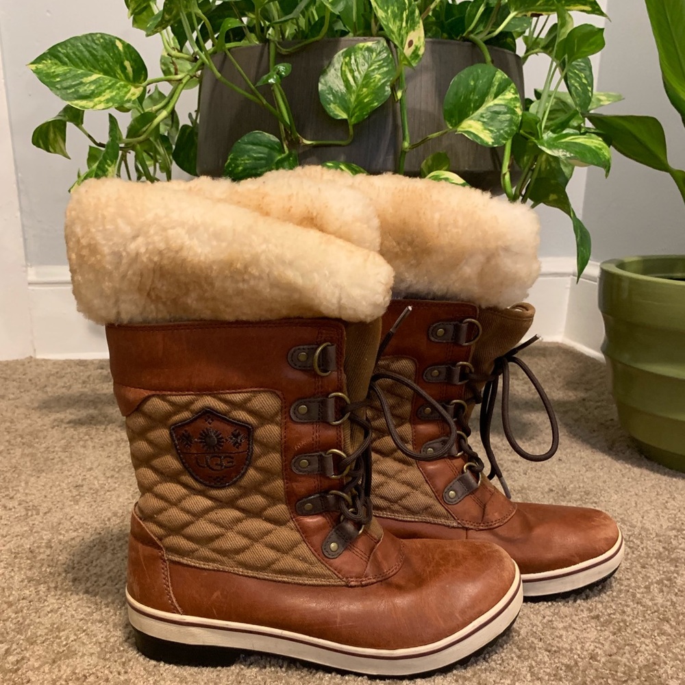 UGG BOOTS